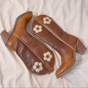 ACME Flower Cowboy Boots